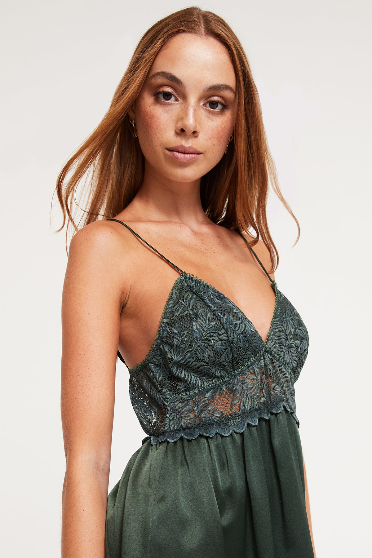 GINIA Stretch Lace Chemise in Ivy